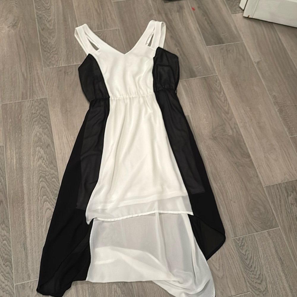 Jealous Tomato Women’s Black and White Dress Size S